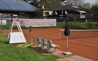 schiedsrichterstuhl am platz